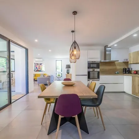 Vecchio Bagatelle 8 Personnes * 维琪奥港