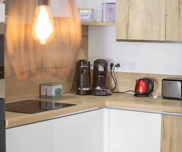 Vecchio Bagatelle 8 Personnes 维琪奥港