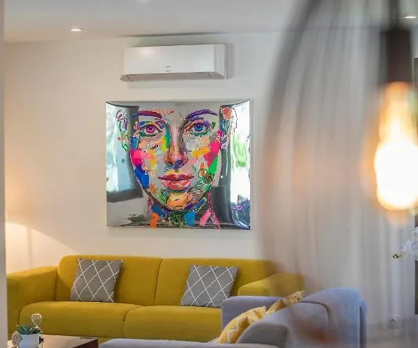 Vecchio Bagatelle 8 Personnes 别墅 *